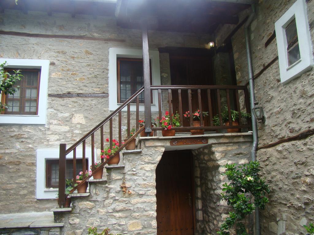 Hotel Archontiko Iatridis Mourésion Exterior foto
